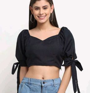 Sweetheart Neck Black Crop Top 🖤