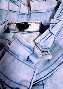Stylish Denim Ruffled Button-Up Top jeans