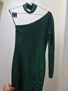 Sparkly Green One-Shoulder Dress