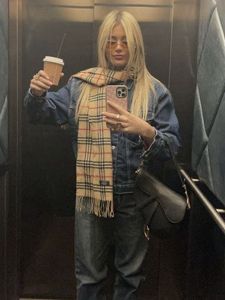 Burberry Scarf - Classic Check