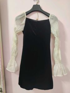 Chic Black Velvet Dress with Sheer Sleeves