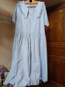 RUFFLE COLLAR DRESS