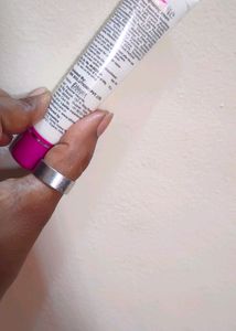Lipzlite Lip Lightening Cream