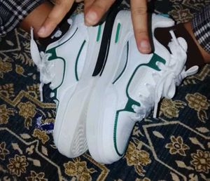 RedTape White &amp; Green Sneakers