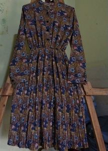 Vintage Style Pleated Midi Dress