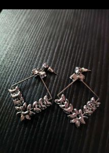Elegant Square Leaf Earrings