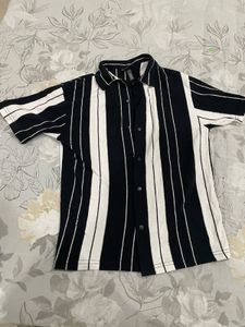 H&M Men's Striped Short Sleeve Shirt