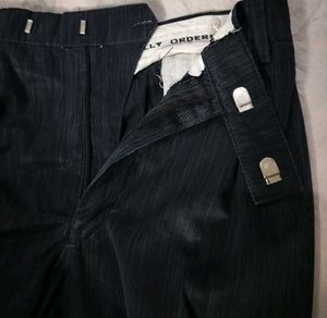 Men's Dark Grey Pants