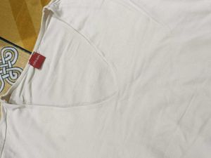 Off White T-Shirt women