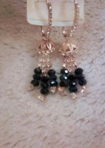 Elegant Black &amp; Crystal Earrings Set