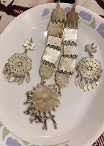 New Oxidized Silver Mirror Work Jewellery Set