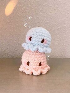Cute Crochet Octopus Keychain