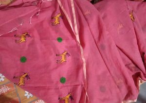 Elegant Pink silk thread work Saree with Unique Mo