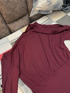 Maroon Ribbed Long Sleeve Dress