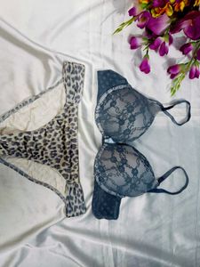 🇳🇿💫🎀 Victoria's secret lingerie set