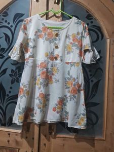 Floral Print Tunic Top