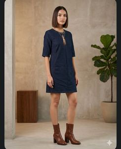Chic Denim strachable Dress with Modern Cut