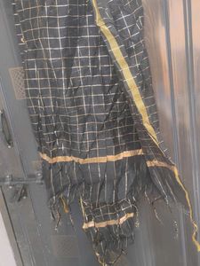 Elegant Black &amp; Gold Checked Dupatta