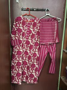 Elegant Floral Print Kurta Set