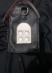 Unique House Shaped Novelty Hand Bag
