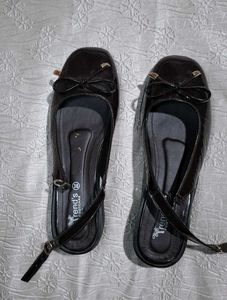 Women's Shiny Brown Ballet Flats