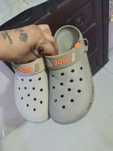 Comfortable Ride Clogs for men