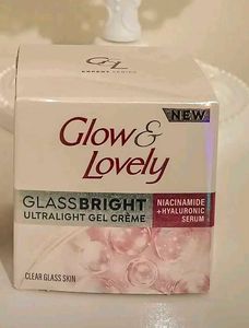 Glow & Lovely Glass Bright Gel Creme
