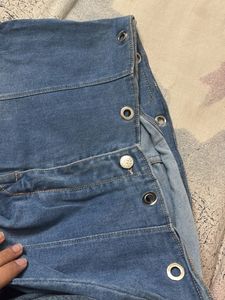 Flared Jeans