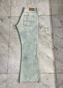 ARIZONA ICE WASHED BOOTCUT JEANS SIZE 32