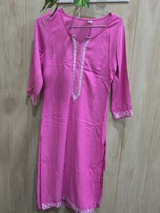 combo of Black Spaghetti Strap and pink kurti