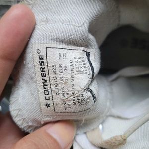 Converse Chuck Taylor All Star High Top Sneakers