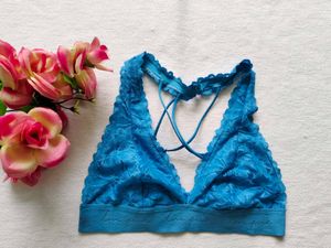Victoria's secret : Blue Bralette