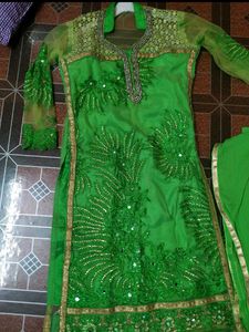 Emerald Green Embroidered Kurta Set