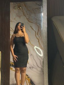 Elegant Black Bodycon Mini Dress