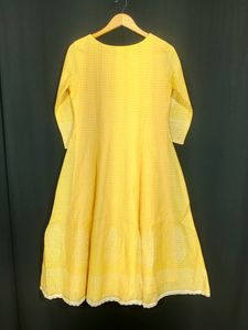 Imara Yellow Printed Women's Kurta