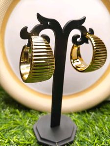 2 New Chic Gold Tone Heart &amp; Hoop Earrings Set