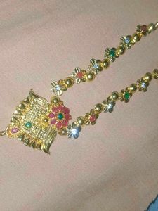 Elegant Gold Plated Necklace Set