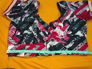 Stylish Printed Blouse black and red
