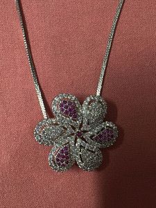 Stunning Flower Necklace &amp; Earring Set