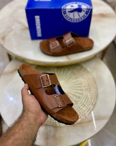 BIRKENSTOCK