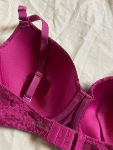Lace Padded Bra - Elegant &amp; Comfortable