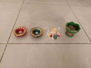 Four Pieces Decorative Diya Set