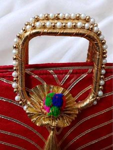 ✨ Beautiful Red Ethnic Handbag ✨