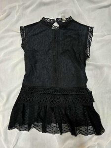 Chic Black Lace Dress