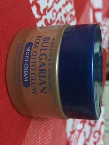 St.Botanica Night Cream