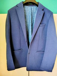 Stylish Blue Men's Blazer - Size M