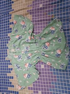 Like New Party Wear Top For 4-5 Years Old Girl