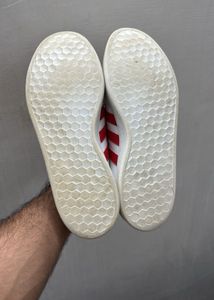 *100% Authentic* Adidas Grand Court SE