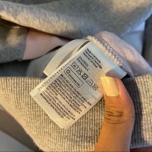 H&amp;M Girls Sweatshirt