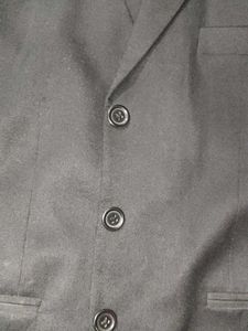 Chic Women's Blazer